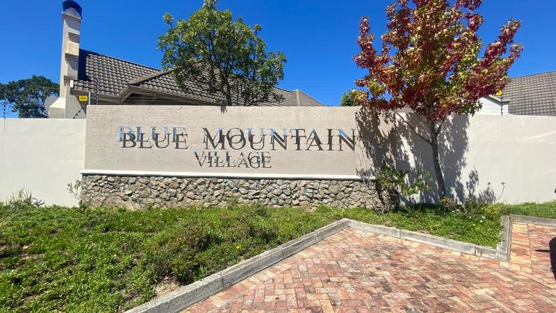 2 Bedroom Property for Sale in Blue Mountain Village Western Cape
